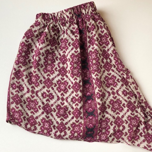 Brandy Melville Floral Print Shorts size Small - Picture 6 of 7